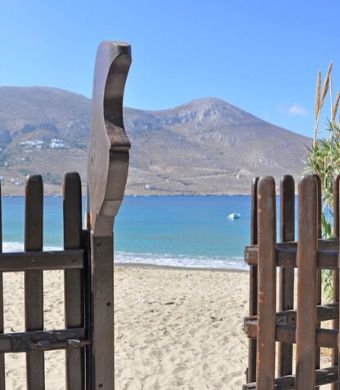 Levrossos Beach Appartements Amorgos Cyclades Grce entre plage