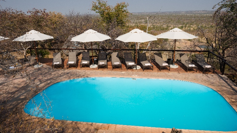Ongawa reserve lodge namibie piscine