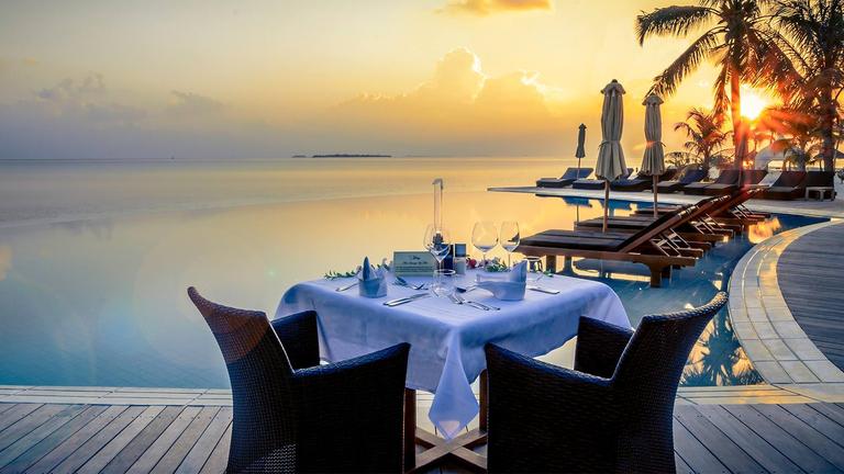 Hôtel Kuredu Island Resort aux Maldives