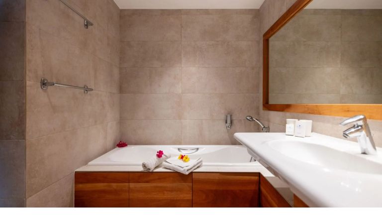 Htel Boucan Canot - salle de bains