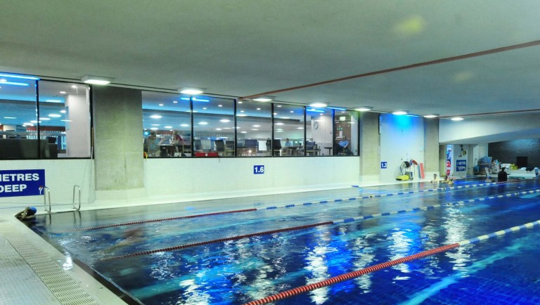 YMCA Londres, piscine