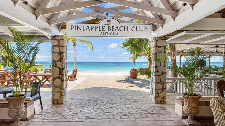 Pinneaple Beach Resort, entre