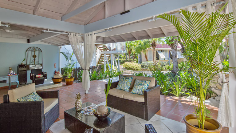 Pinneaple Beach Resort, spa