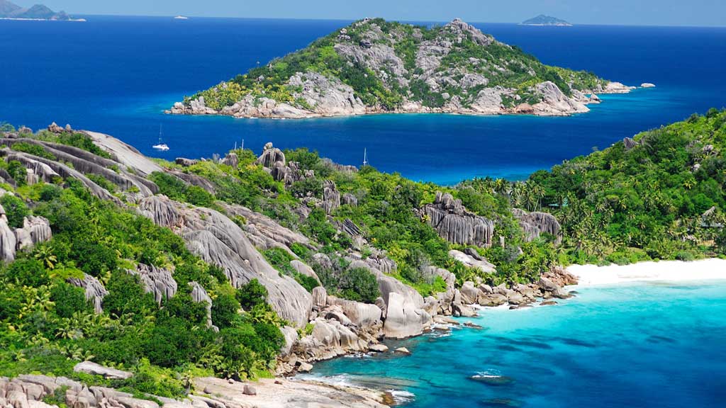 Jour 6 : Baie de ste Anne / Grande Soeur / Curieuse ou Anse Petite Cour