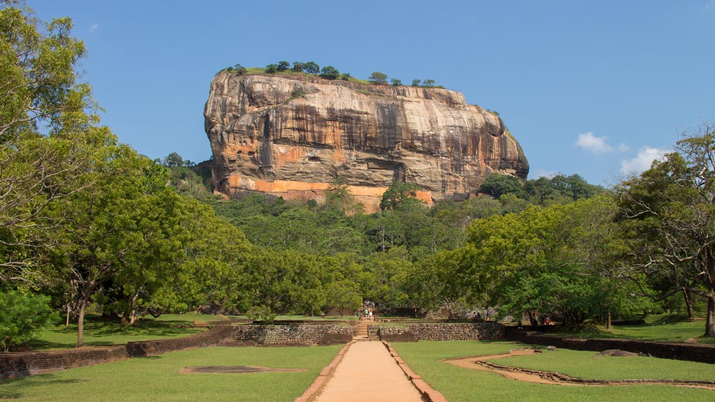Jour 3 : Sigiriya / Polonnaruwa / Minneriya / Sigiriya