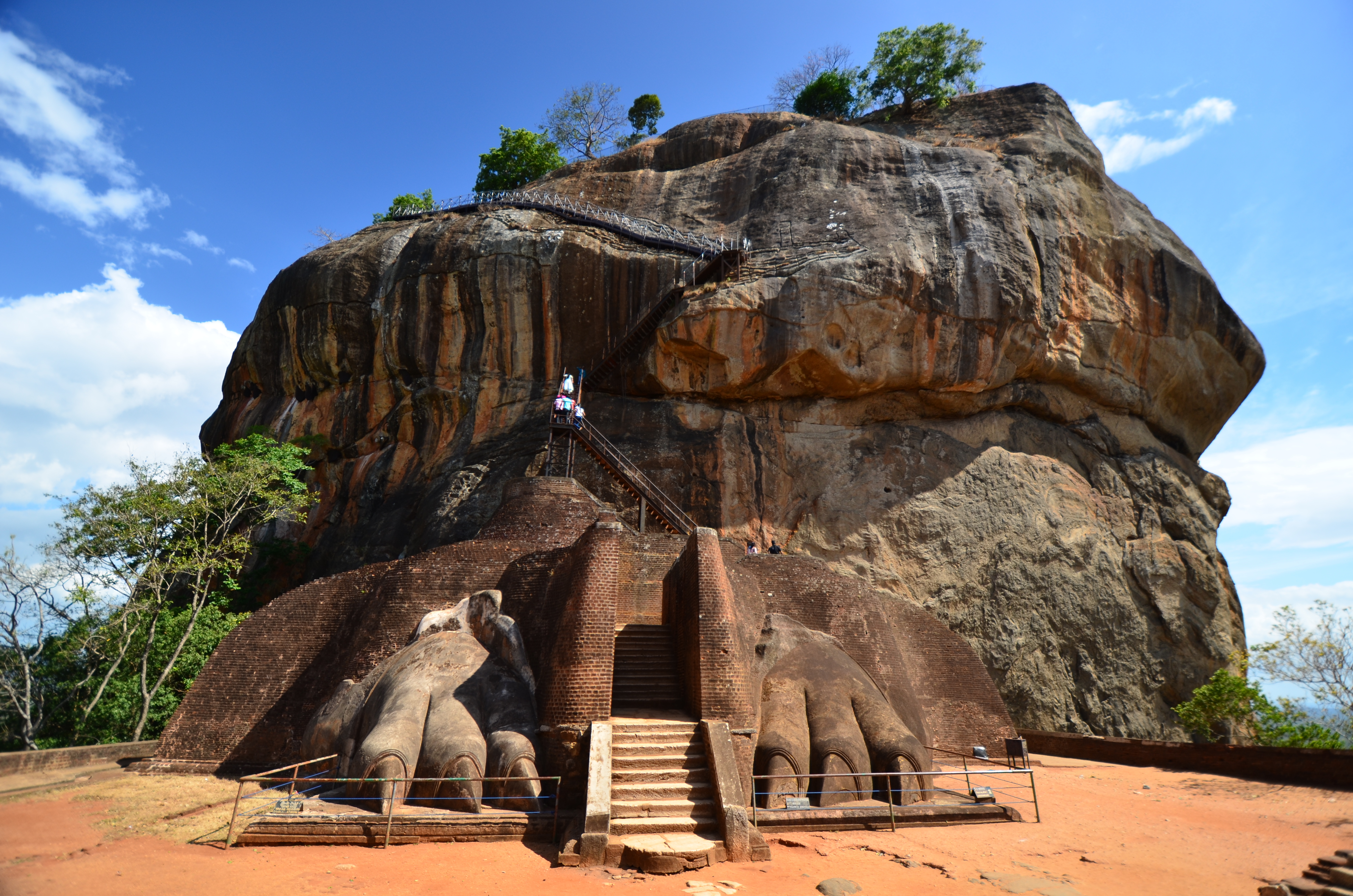 Jour 2 : Colombo / Sigiriya