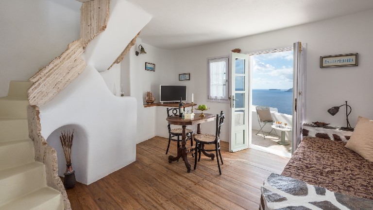 Fanari Villas - Superior Suite, Salon