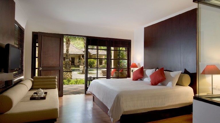 Segara Village, Segara @ Village