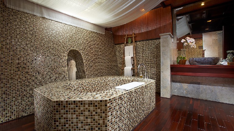 Kupu Kupu Barong, Duplex Pool Villa