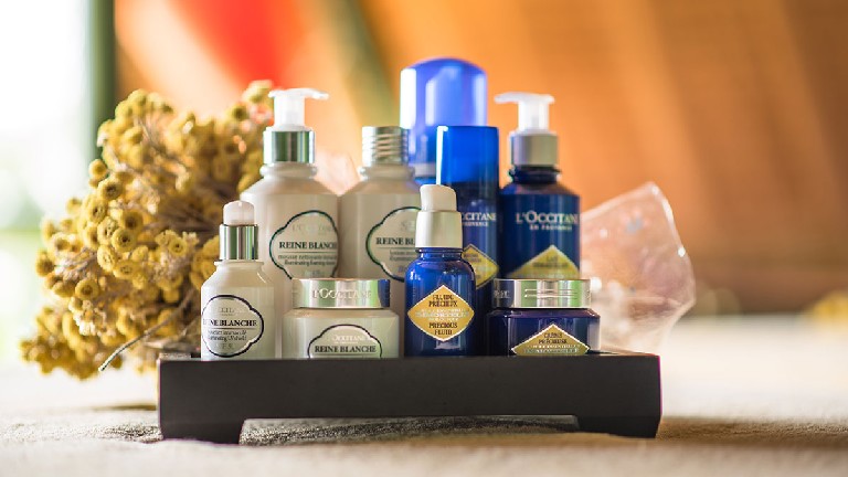 Kupu Kupu Barong, Spa