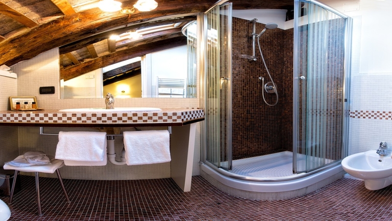 Htel Ca San Giorgio - Chambre Suprieure, Salle de bains