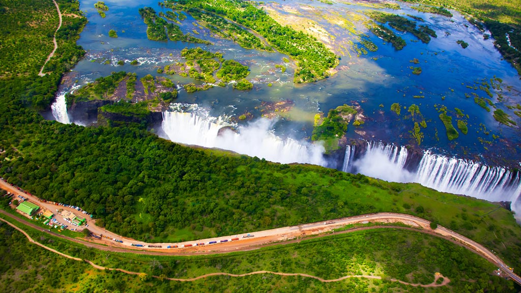 Jour 12 : Parc National de Chobe / Chutes Victoria