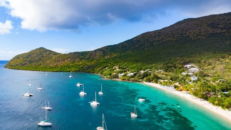 Jours 1  3 :  Les trois-lets, visite du Sud de lle