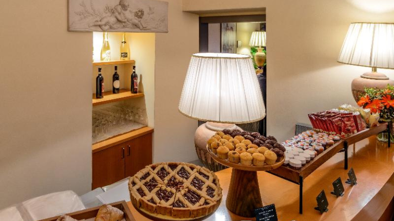 Htel Botticelli - Petit djeuner