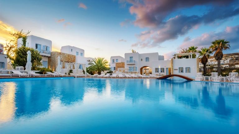 Chora Resort & Spa