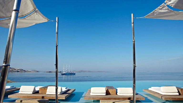 Htel Cavo Tagoo en Grce, terrasse