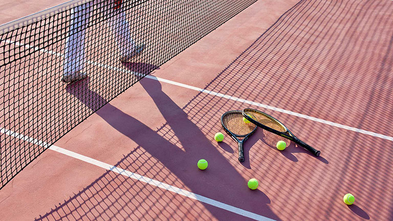 H�tel Anemi, Folegandros - Court de tennis