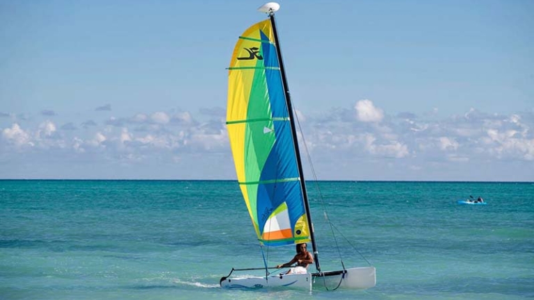 Viva Fortuna Beach by Wyndham - Planche  voile