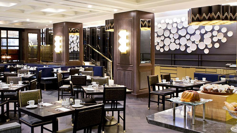 Htel Hilton Vienna Plaza  Vienne, salle de petit djeuner