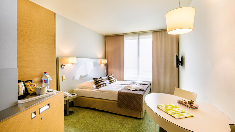 Htel Yasmin  Prague, chambre double suprieure