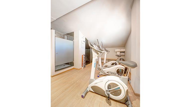 Htel Villa Real  Madrid, salle de fitness
