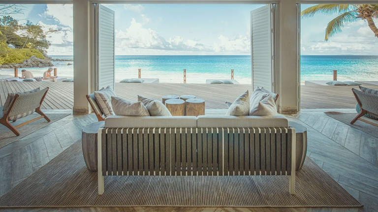 Htel Carana Beach, beach bar