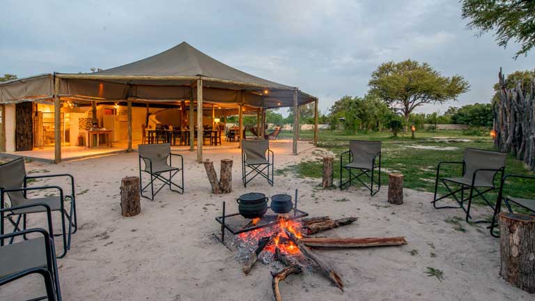 Khwai Guest House, feu de camp