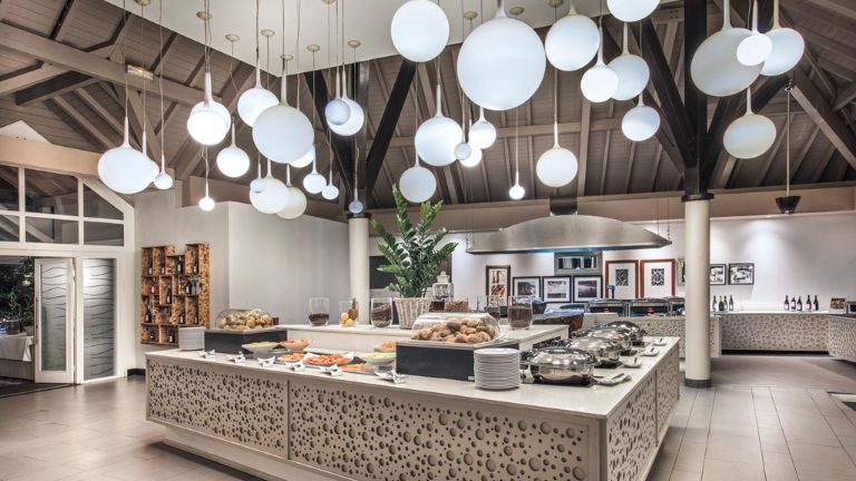 Htel Lux Saint Gilles - Petit djeuner buffet