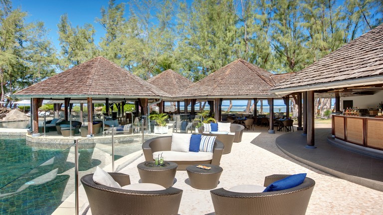 Htel Lux* Saint Gilles  la Runion, bar de la piscine