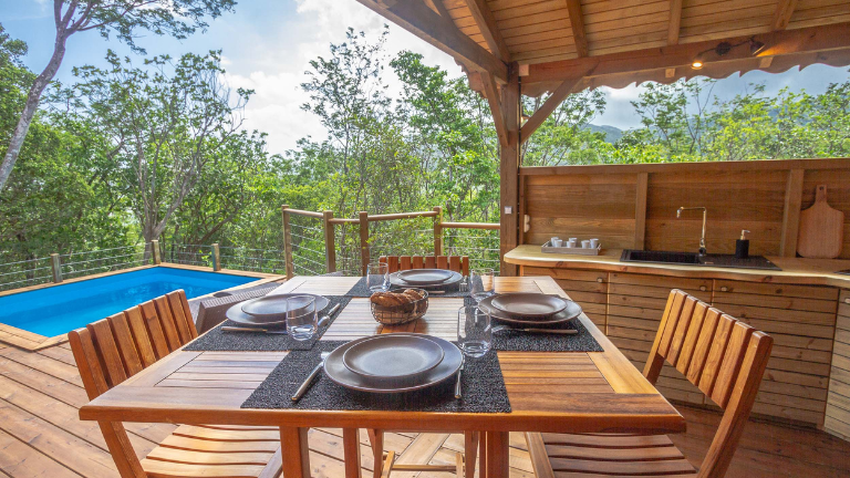 Jungle Lodge - exterieur