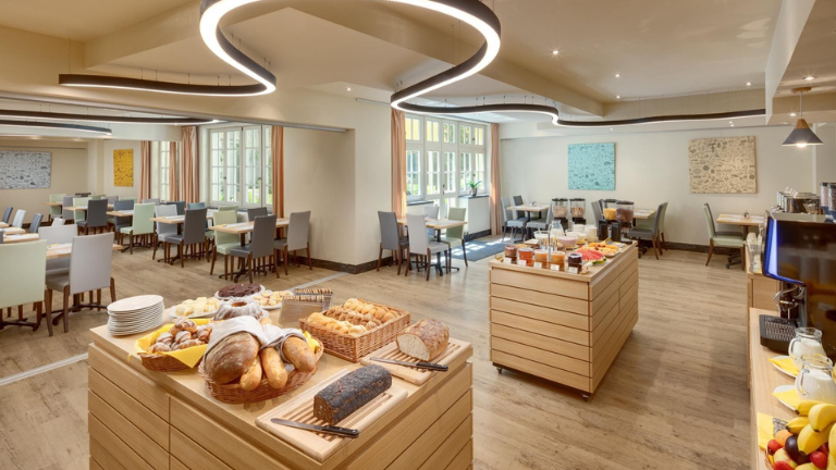 Htel Clement  Prague, salle de petit djeuner