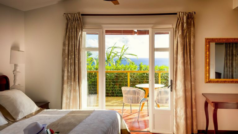 Htel Blue Margouillat - Suite Crole en Villa avec spa