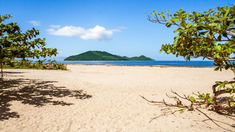 Madagascar-ile-nosy-be-plage-sensationsdumonde