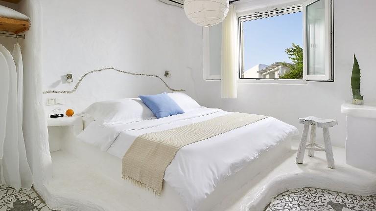 Delmar Appartements & Suites 4* Milos
