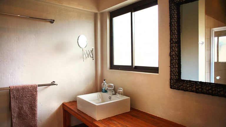 Corasiida Guest House, en-suite salle de bain