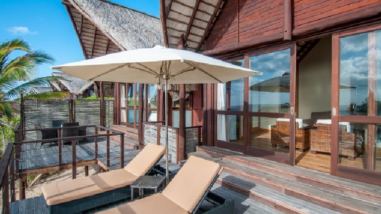 Massinga Beach Lodge, Terrasse d'un chalet