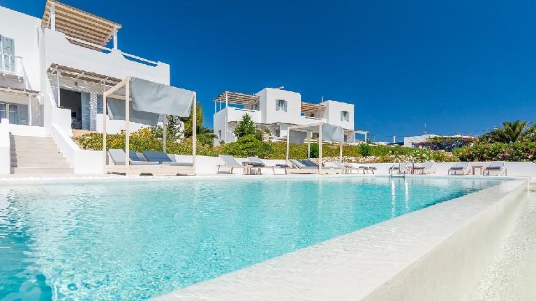 En Milo 3* Milos