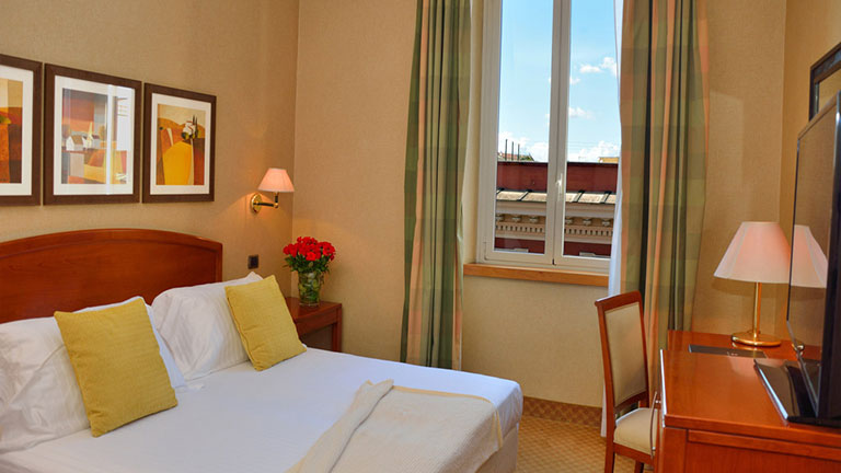 Htel Apogia Lloyd, Rome - suite