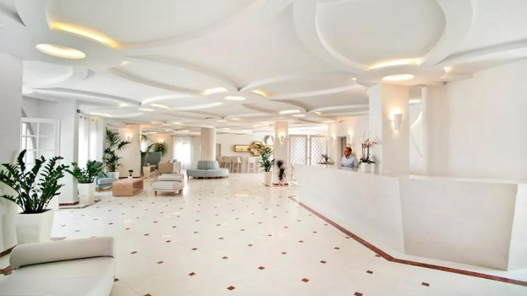 Htel Santorini Palace 4* - rception