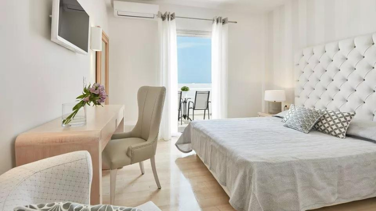 Htel Santorini Palace 4* - chambre suprieure