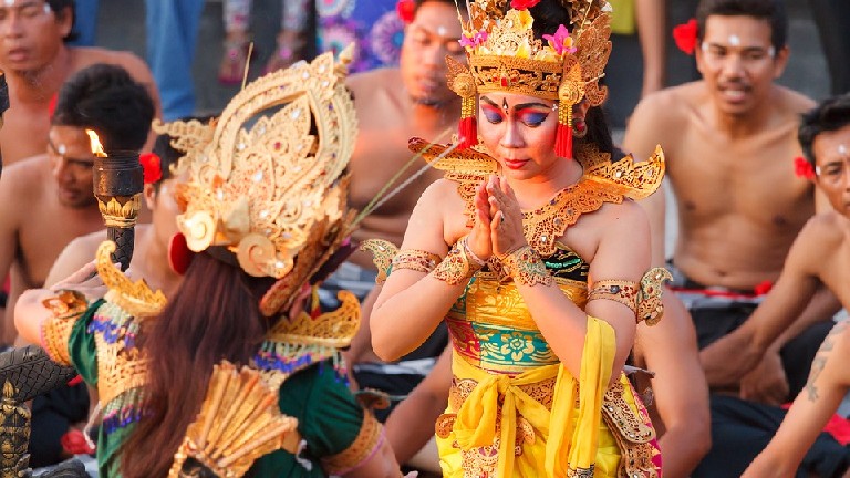 Bali, Danseuse Kecak