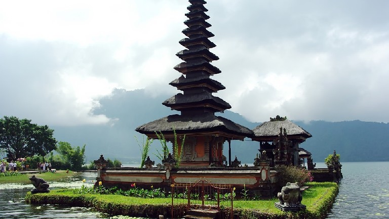 Bali, Temple