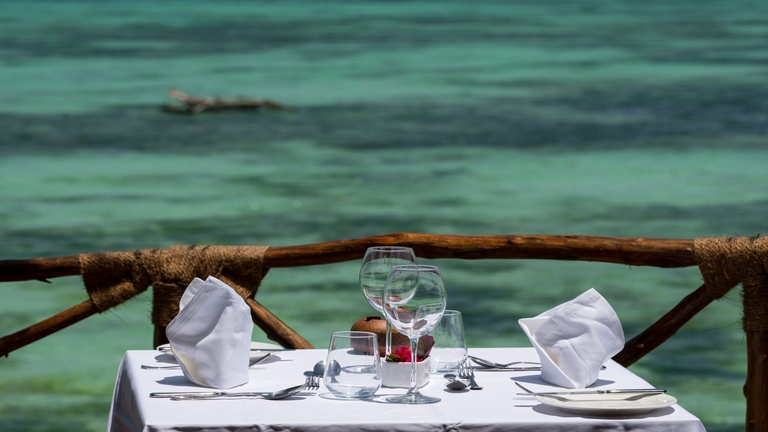 The Island Pongwe Lodge - restaurant