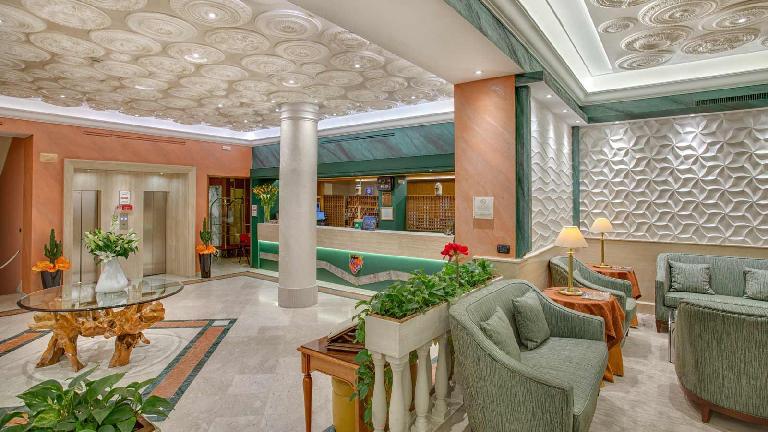 Grand Htel Adriatico  Florence - Lobby