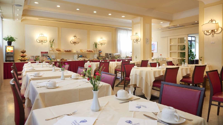 Grand Htel Adriatico  Florence - Petit djeuner