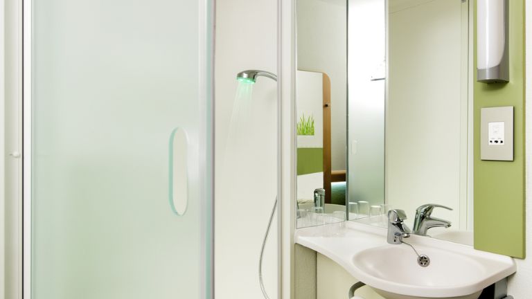 Ibis Budget Whitechapel - Salle de bains - chambre Standard