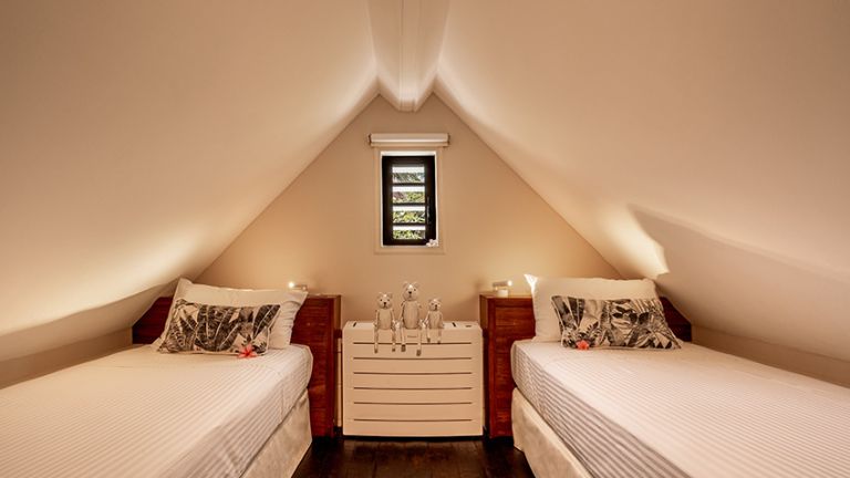 Chambre avec lits jumeaux - Bungalow Famille