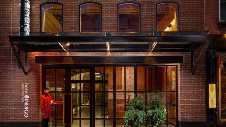 hotel-indigo-new-york-faade
