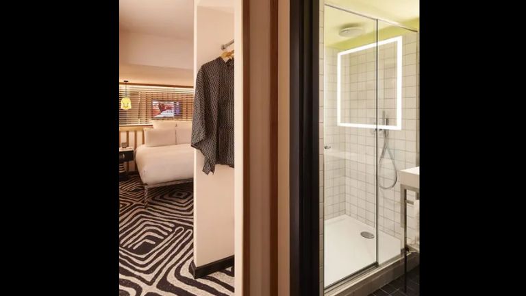 Mama Shelter London Shoreditch - Salle de bains avec douche