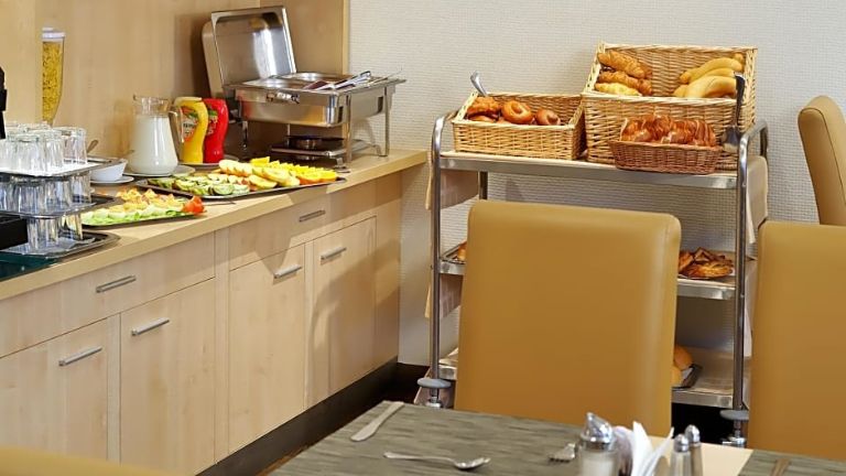 Promenade City Hotel petit djeuner
